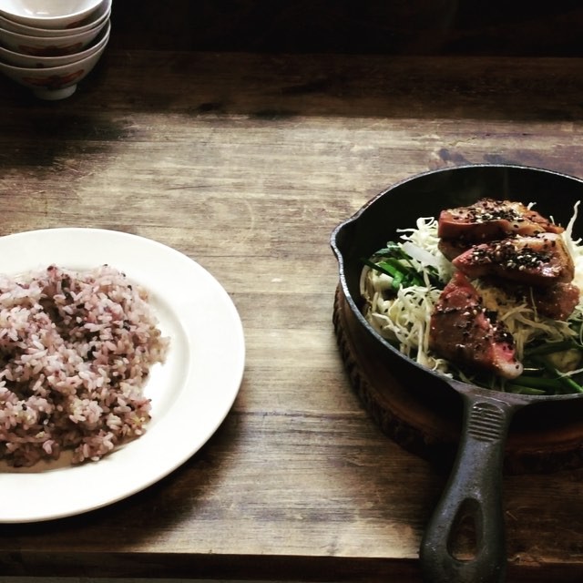 厚切り岩中豚の生姜焼き#生姜焼き#lunch #aux #yoyogihachiman #naturalwine #岩中豚 - from Instagram